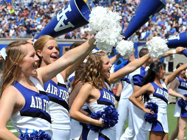 Cheer Leader Dan Seni Dance Modern Cheer Leader Dan Seni Dance Modern